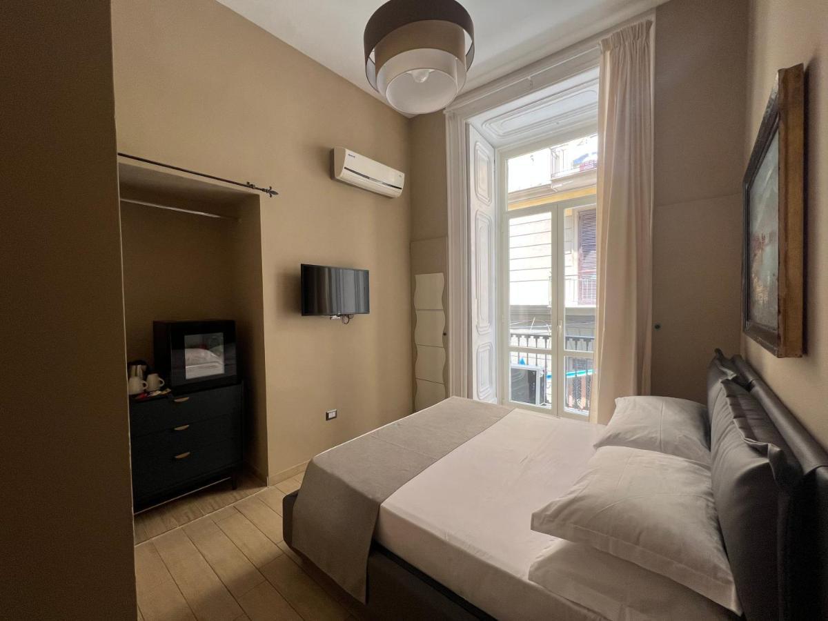 Relais Ranieri Bed & Breakfast Napoli Dış mekan fotoğraf