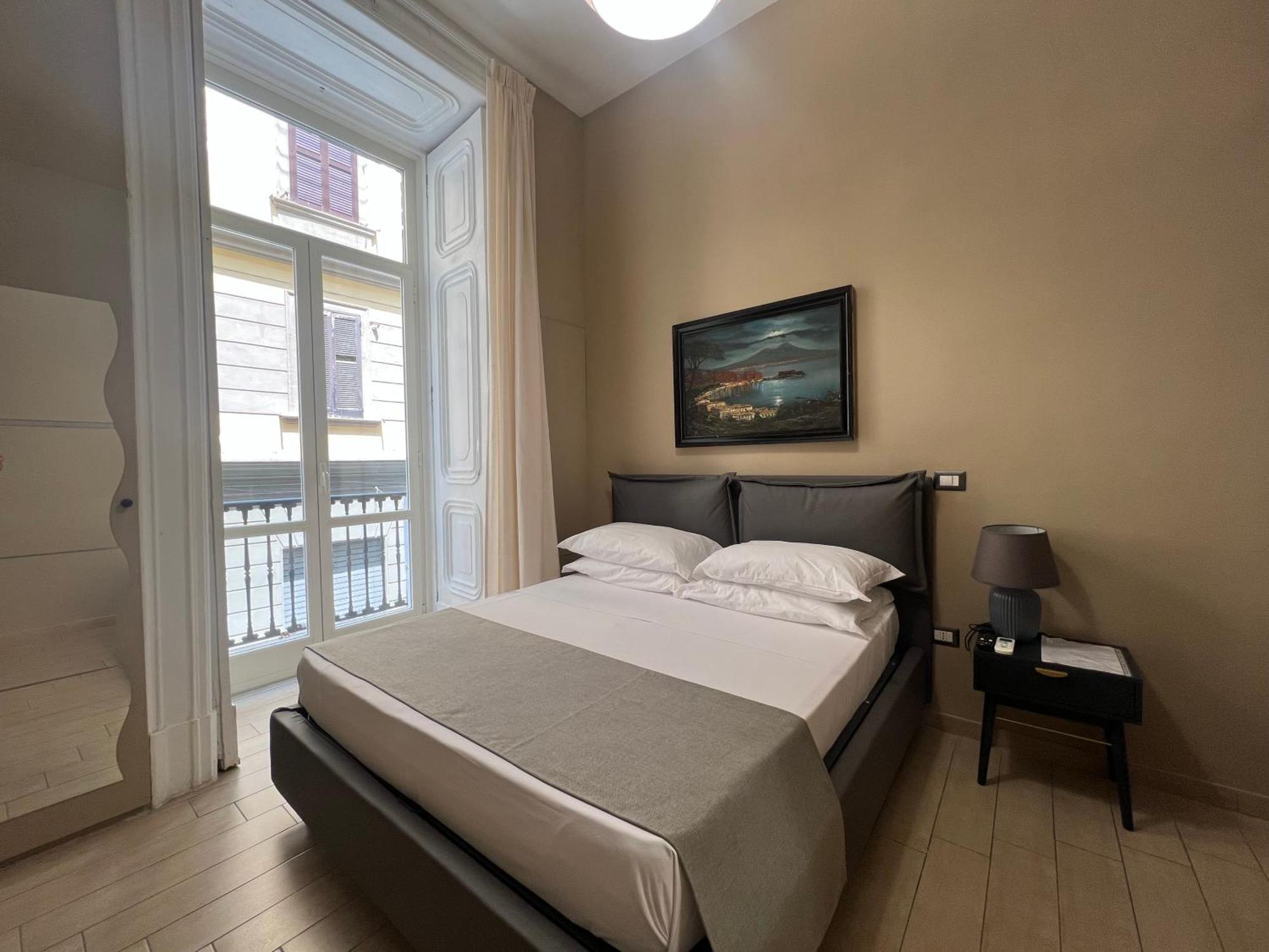 Relais Ranieri Bed & Breakfast Napoli Dış mekan fotoğraf